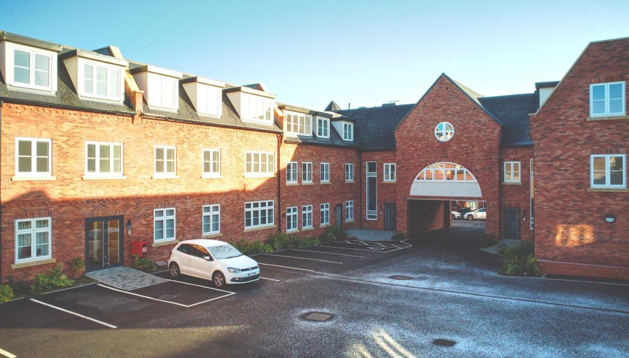 Apartment Brand New! Contemporary 2-bed Flat - Sleeps 4 - Free Parking Coventry